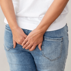 4 علامات تدل على حاجتك لاستئصال البواسير