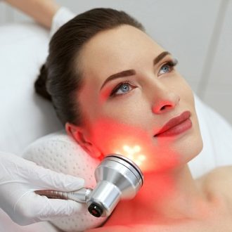 LED Light Therapy Benefits in Dubai & Abu Dhabi
