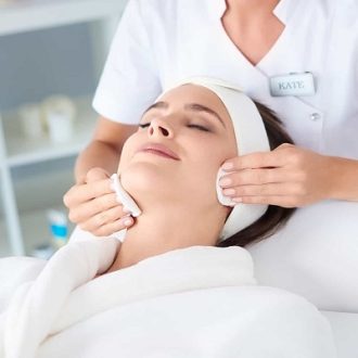 Deep Pore Cleansing Facial Dubai & Abu Dhabi