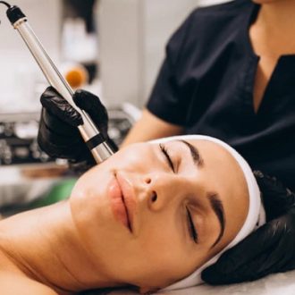 Does Hydrafacial Remove Blackheads & Whiteheads?