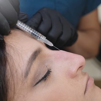 How Long Does the Swelling Last After a Rhinoplasty?