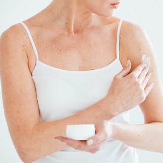 Preventing & Treating Actinic Keratosis in Dubai