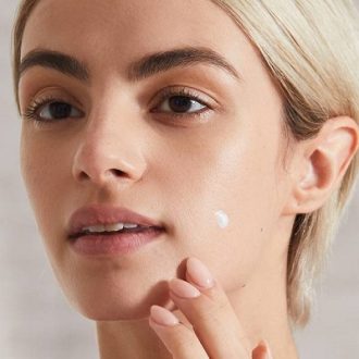 Effective Skincare Treatment For Acne-Prone Skin