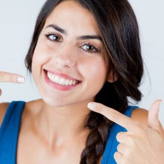 11 Traits Of A Beautiful Smile in Dubai & Abu Dhabi