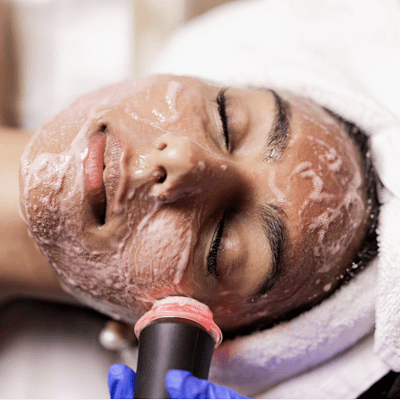 What Is An Oxygeneo Facial, And How Does It Work in Dubai Cost