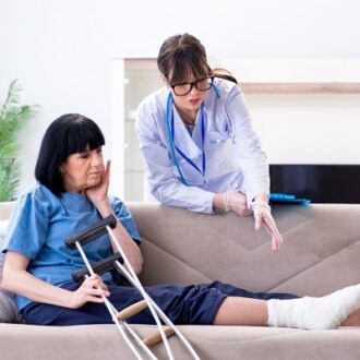 Home Visit Doctor Cost in Dubai & Abu Dhabi