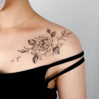 Top 5 Factors To Consider Before Getting A Tattoo Removed