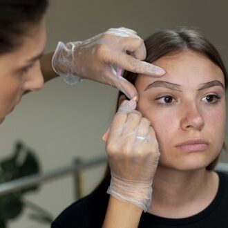 How To Prepare For Eyelid Surgery In Dubai