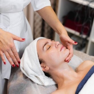 Mandelic Peel Treatment: A Gentle Path To Glowing Skin