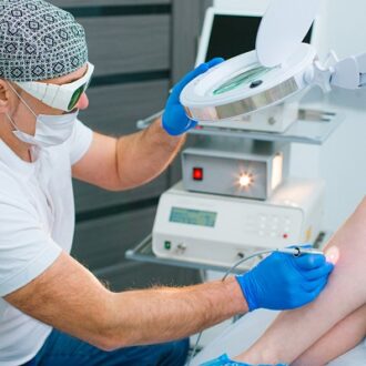 How To Choose The Right Vascular Surgeon In Dubai