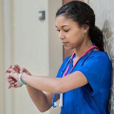 Is Dubai Good for Home Nurses?